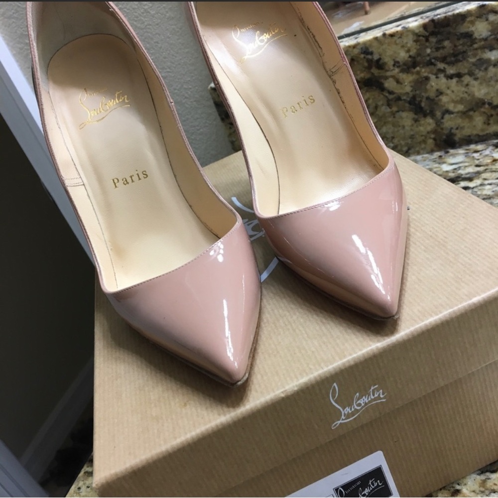 So Kate Louboutin 👠